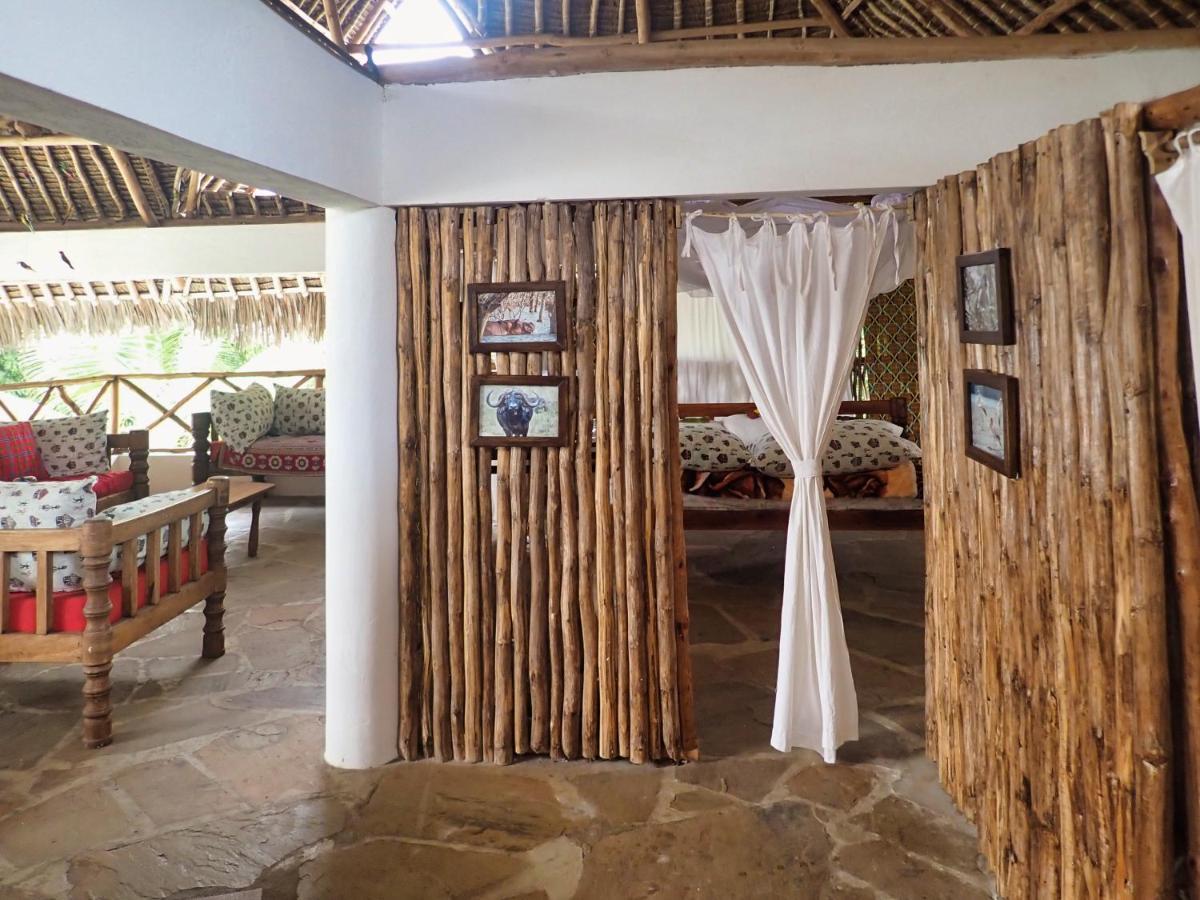 Paka House-Rafiki Village Watamu Exterior photo